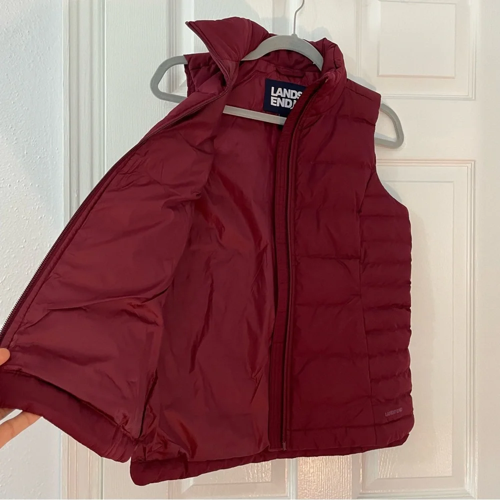 Land’s End down filled puffer vest women’s size 2-4 insulated outdoor